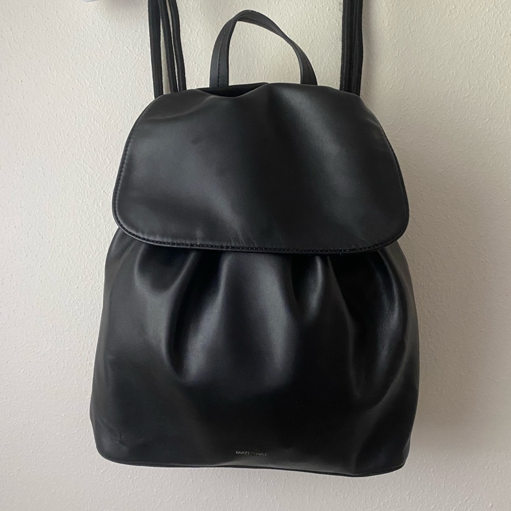 Matt & Nat Essen Hobo Bag Loom Collection Vegan Leather